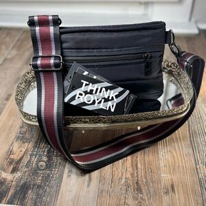 Think Royln Bag Life on the Fly Travel Organizer Versatile Full Zip Closure NEW